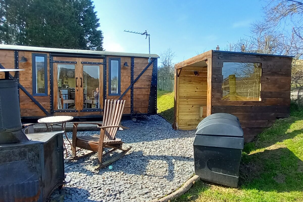 Suffolk hut at the Shepherds Hideaway